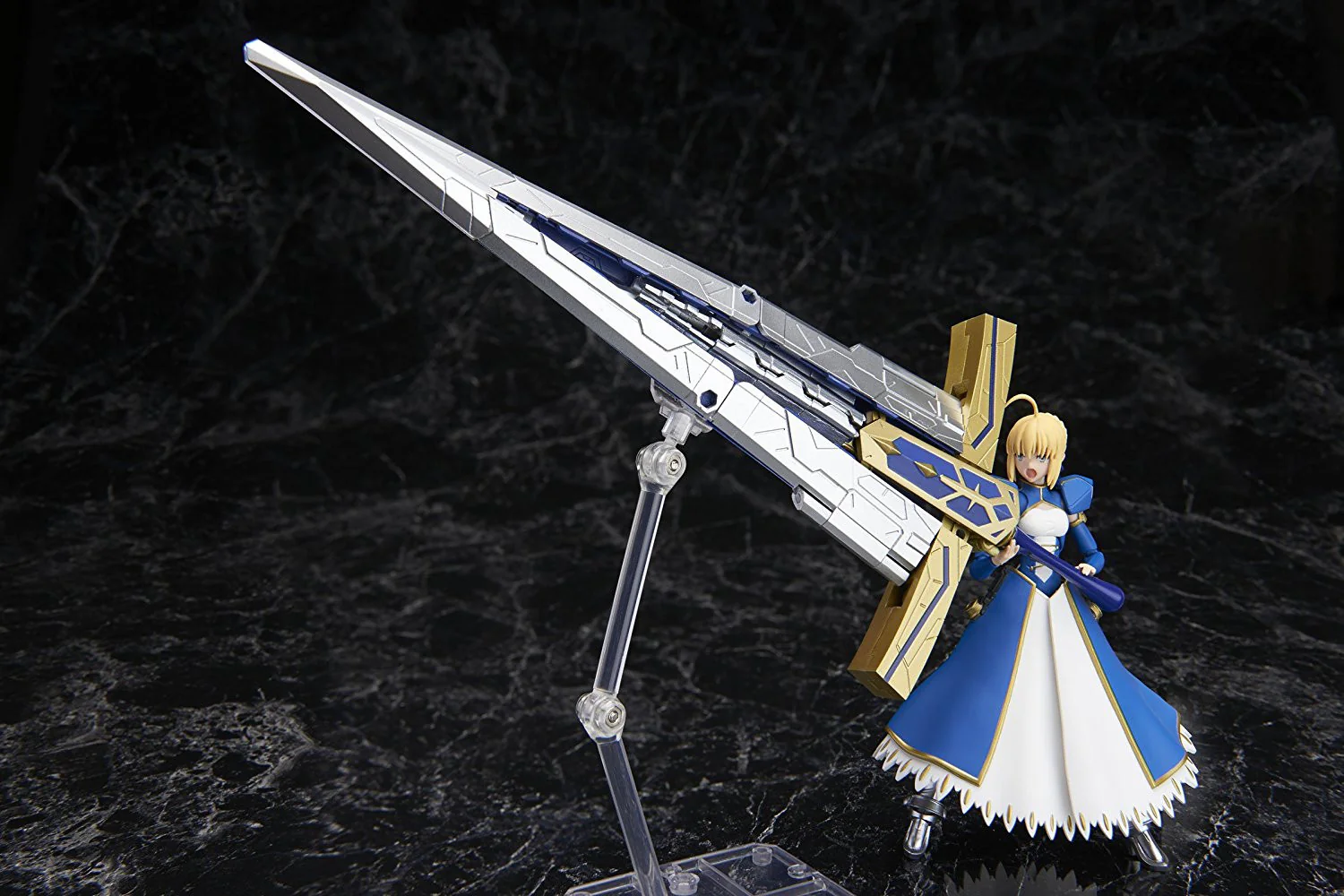 AGP Fate/Grand Order Saber Arturia Pendragon & Variable Excalibur - Image 11