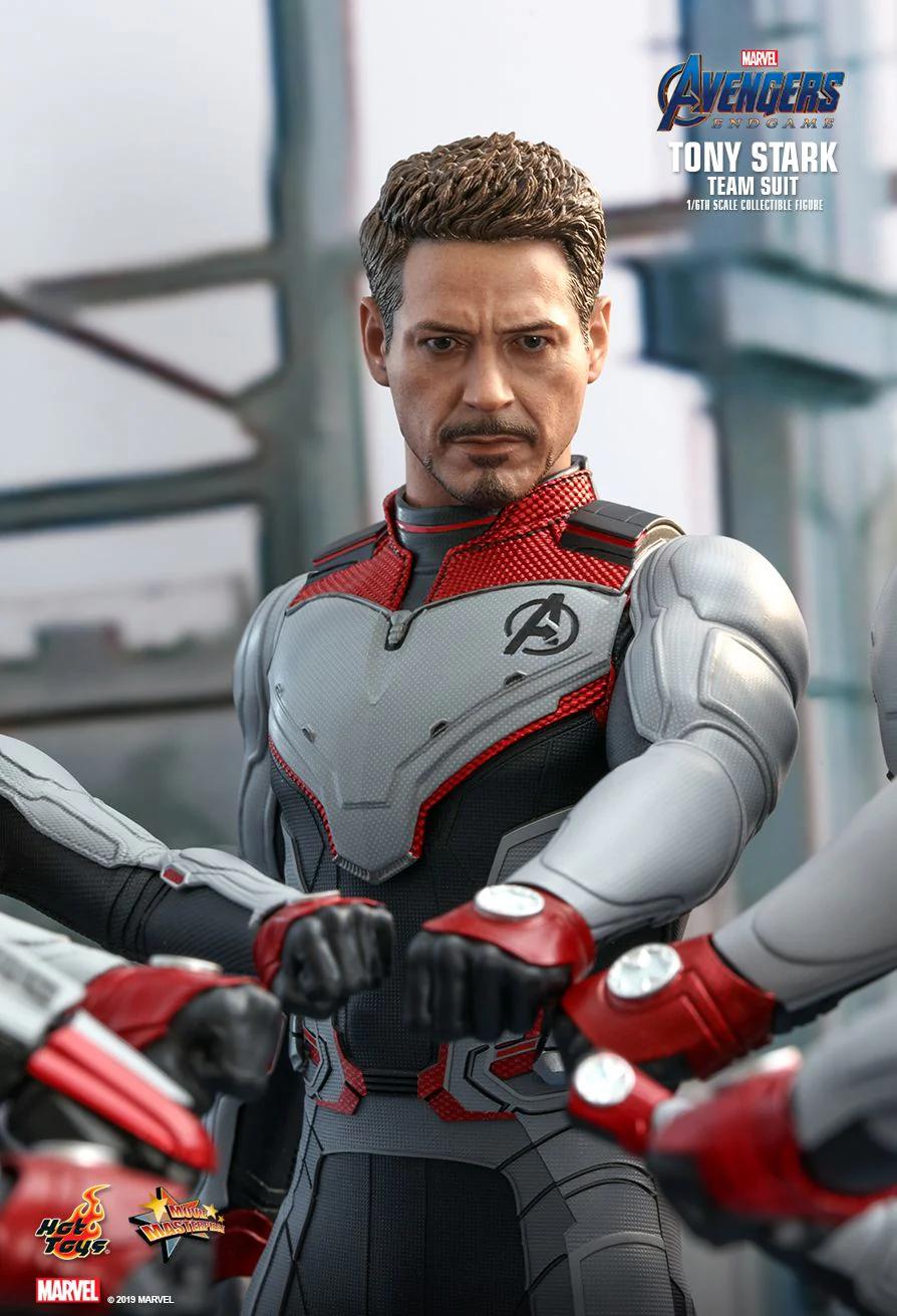 Avengers: Endgame - Tony Stark (Team Suit) MMS537 - Image 5