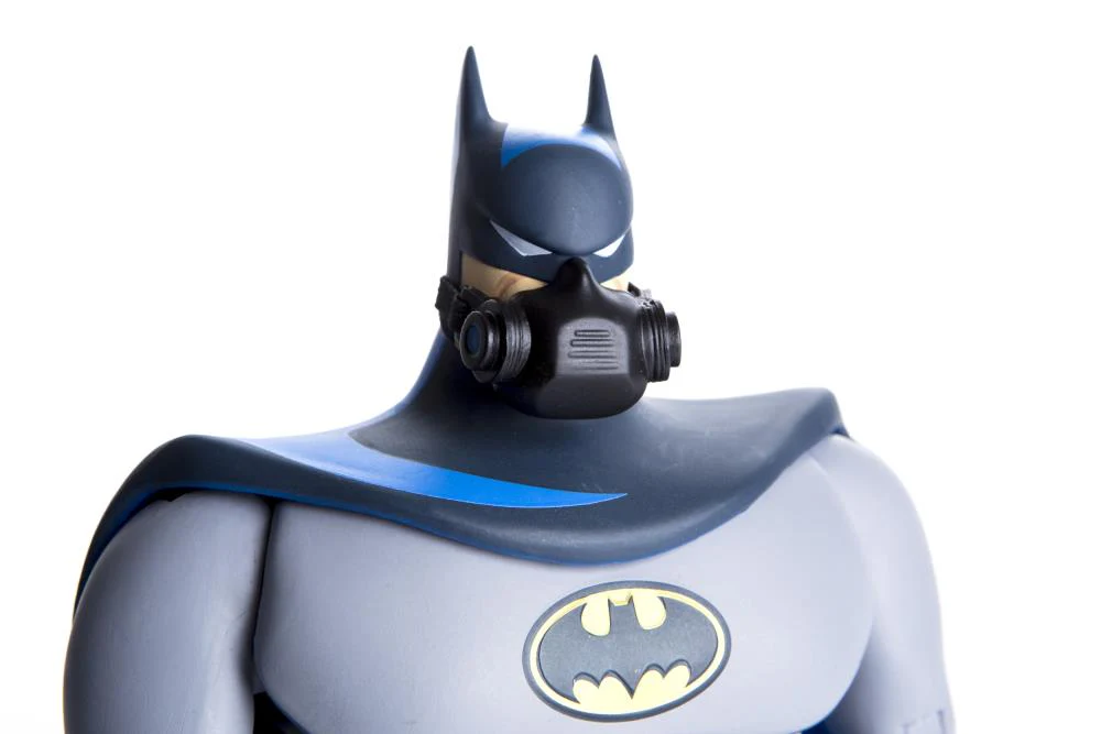 Batman: The Animated Series Batman 1/6 Scale Figure - Image 5