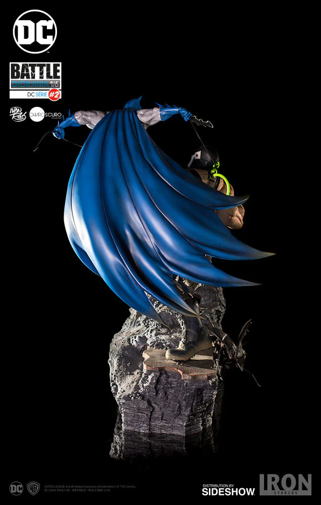 Batman vs Bane Battle 1:6 Diorama - Exclusive - Image 10
