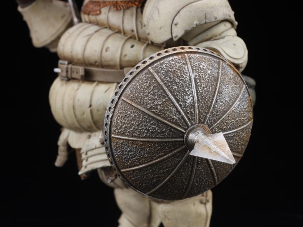 Dark Souls Q Collection: Siegmeyer of Catarina Figure - Image 9