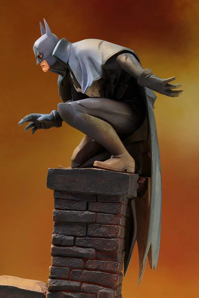 DC Comics - Batman Gotham By Gaslight ARTFX+ Statue - Image 6