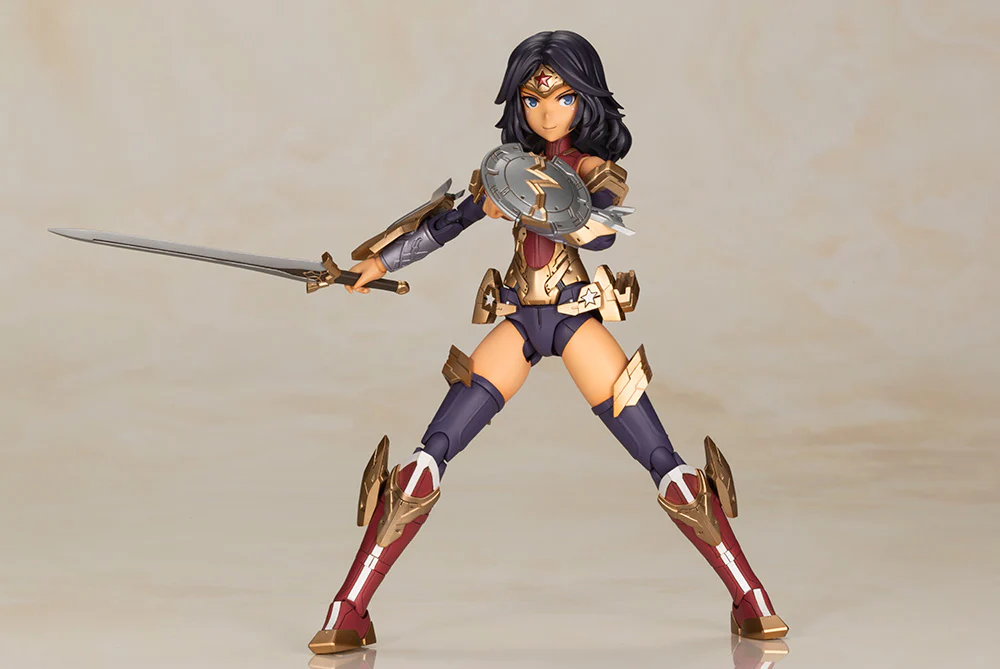 DC Crossframe Girl - Wonder Woman (Humikane Shimada Ver.) Plastic Model - Image 4