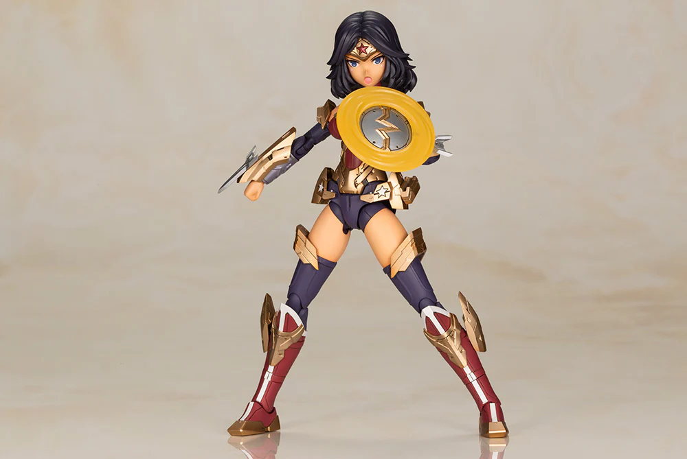 DC Crossframe Girl - Wonder Woman (Humikane Shimada Ver.) Plastic Model - Image 5