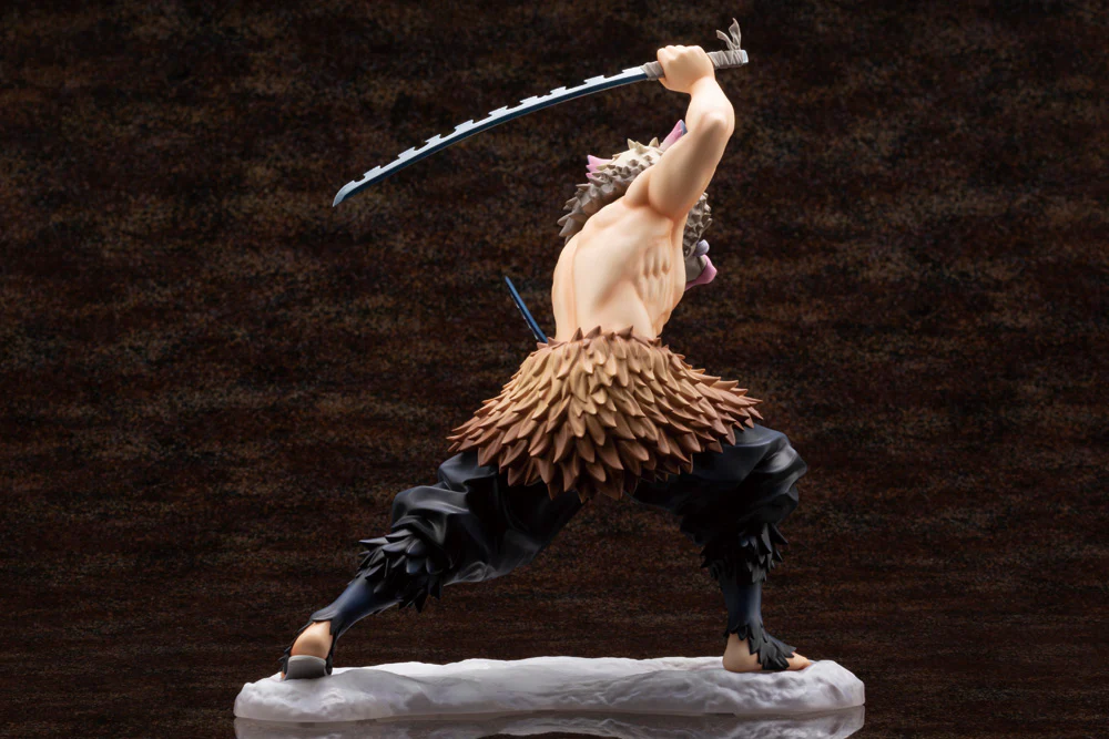 Demon Slayer: Kimetsu no Yaiba - Inosuke Hashibira ARTFXJ Statue - Image 4