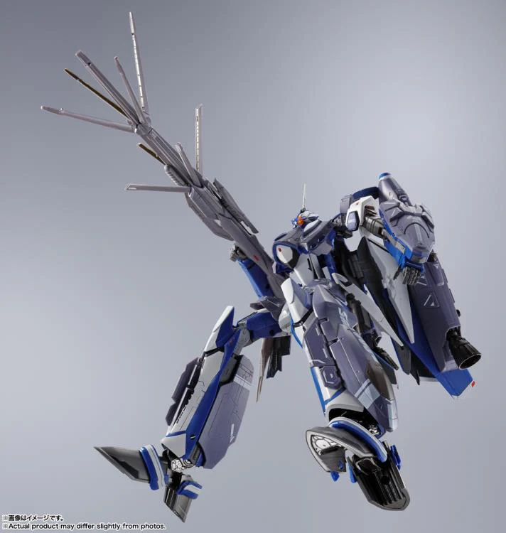 DX Chogokin - Macross Frontier VF-25G Super Messiah Valkyrie (Michael Blanc Custom) Revival Ver. - Image 4