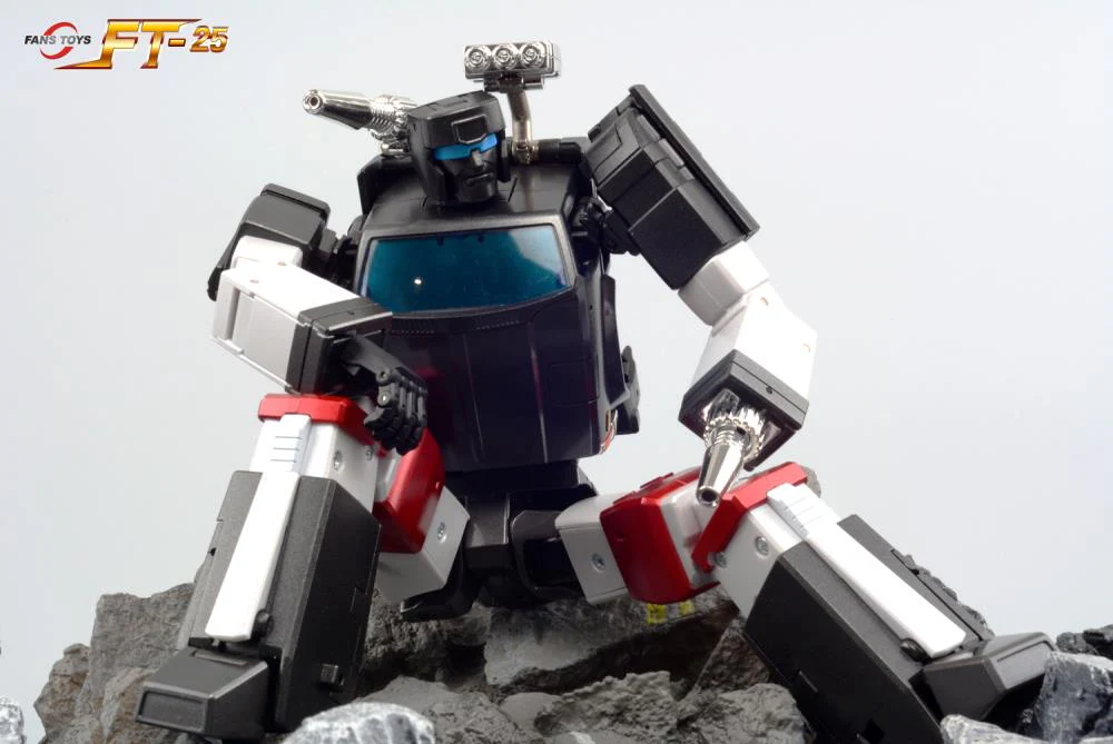 Fans Toys FT-25 Outrider - Image 4