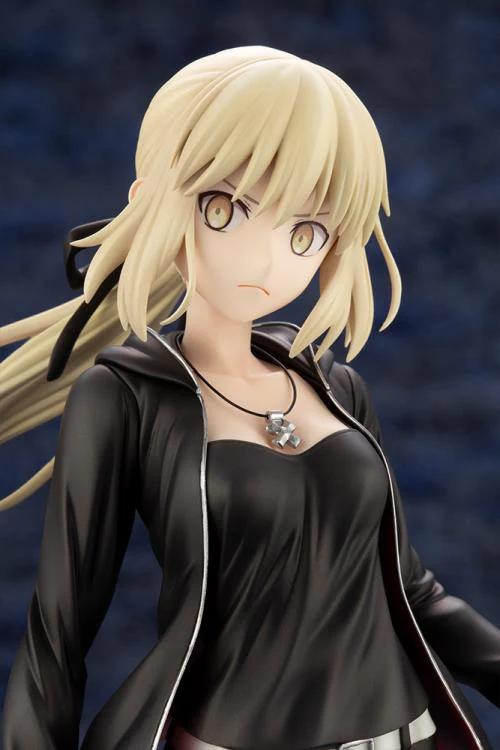 Fate/Grand Order Saber (Altria Pendragon) Casual Ver. 1/7 Scale Figure - Image 8