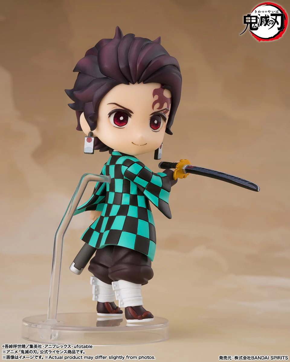 Figuarts Mini Demon Slayer: Kimetsu no Yaiba - Kamado Tanjiro (Kyojuro Rengoku's Sword Guard Ver.) - Image 3