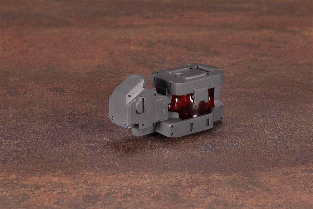 HMM #016 Zoids RZ-028 Blade Liger (Attack Booster Version) Model Kit - Image 13