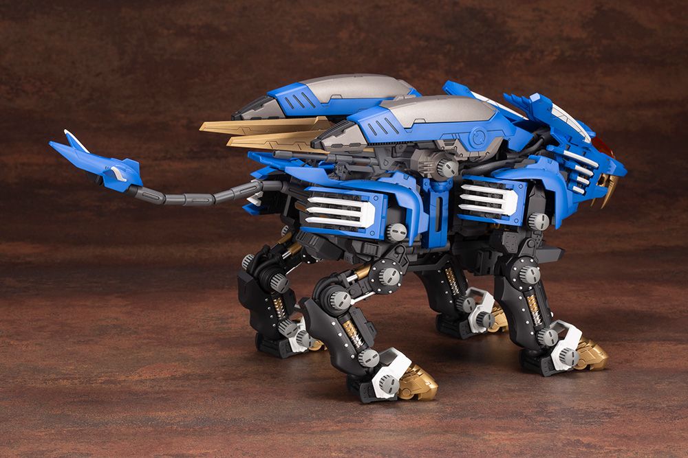 HMM #016 Zoids RZ-028 Blade Liger (Attack Booster Version) Model Kit - Image 3