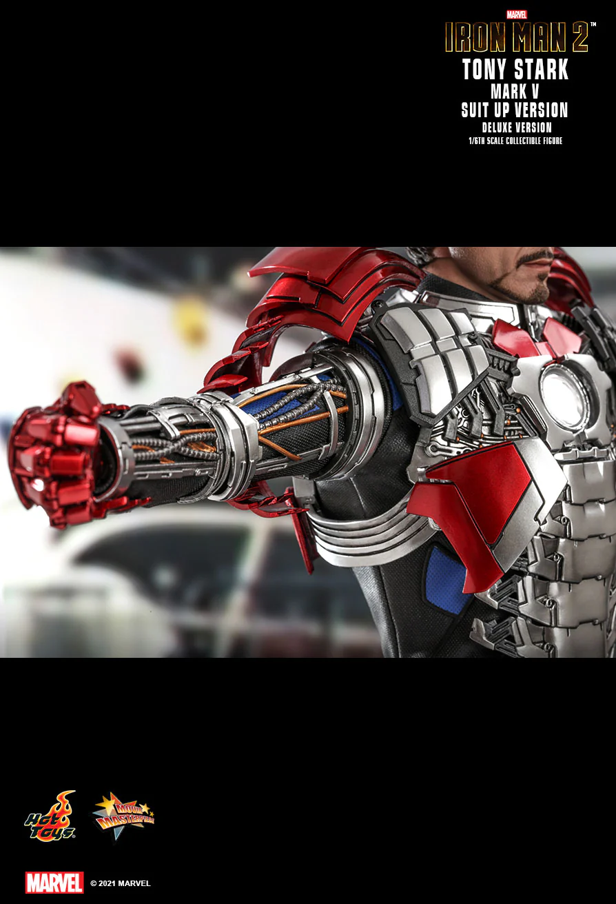 Iron Man 2 - Tony Stark (Mark V Suit Up Ver.) MMS600-D18 - Image 8