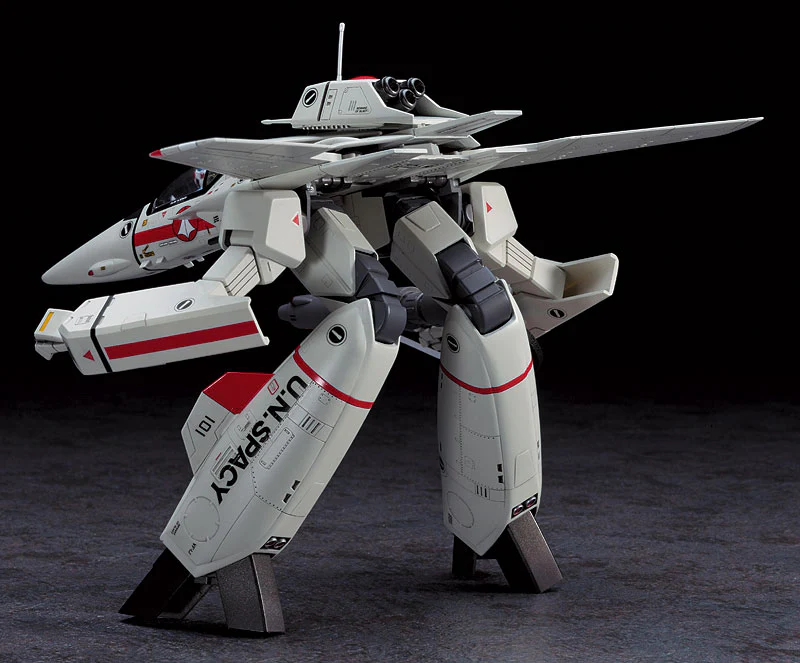 "Macross" #25 VF-1J/A Gerwalk Valkyrie 1/72 Model Kit - Image 4