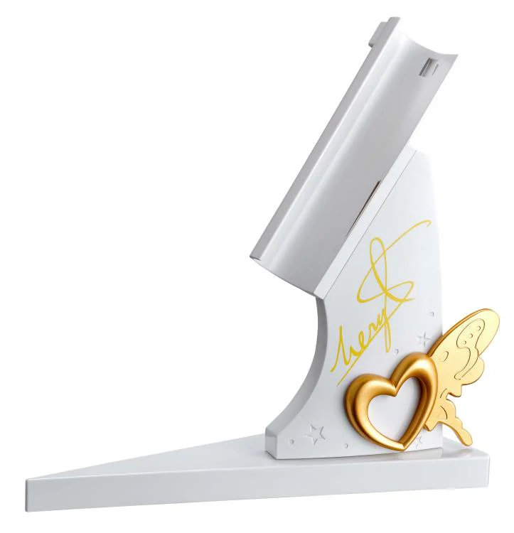 Macross Frontier Proplica: Sheryl Nome's Microphone Replica - Image 5