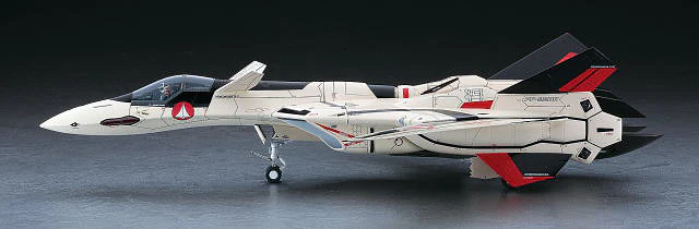 Macross Plus - YF-19 1/48 Model Kit - Image 5