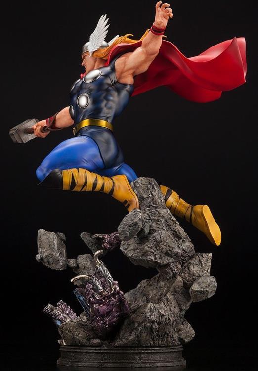 Marvel Comics Thor Fine Art Statue - Image 3
