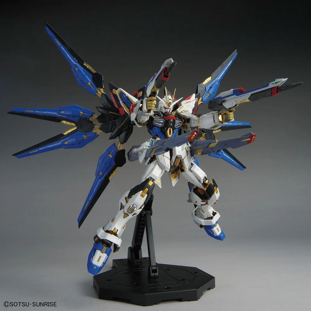 MGEX Strike Freedom Gundam - Image 6
