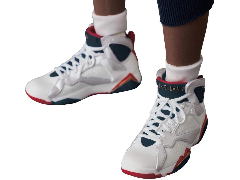 Michael Jordan (1992 Team USA) MAFEX No. 132 - Image 10