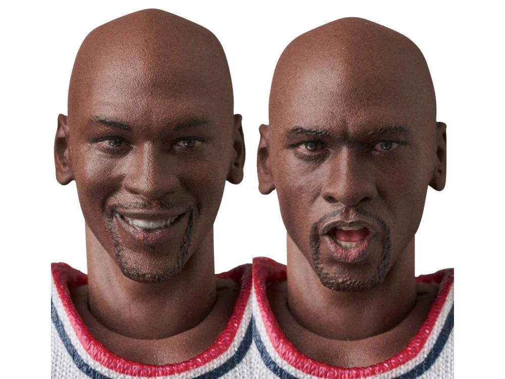 Michael Jordan (1992 Team USA) MAFEX No. 132 - Image 9