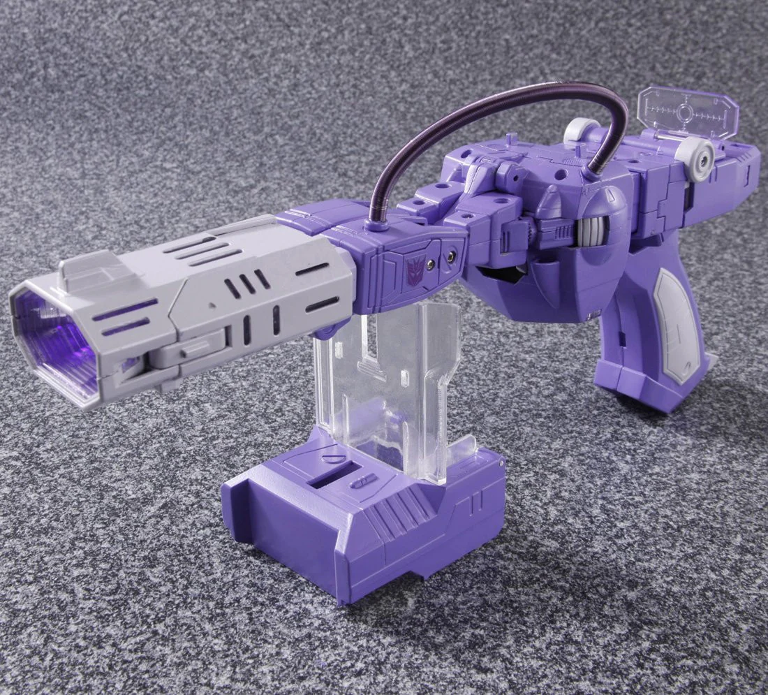 MP-29 Masterpiece Destron Laserwave - Image 10