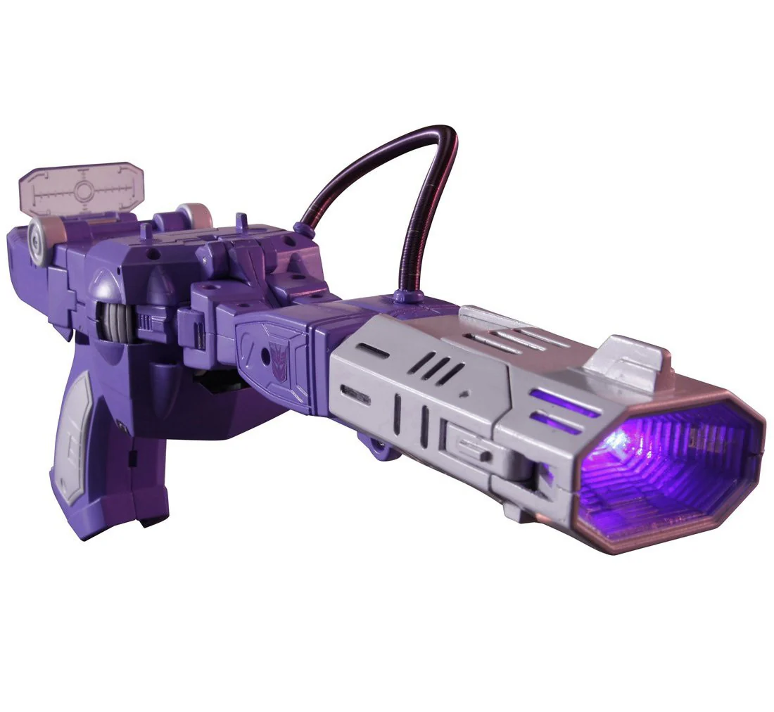 MP-29 Masterpiece Destron Laserwave - Image 11