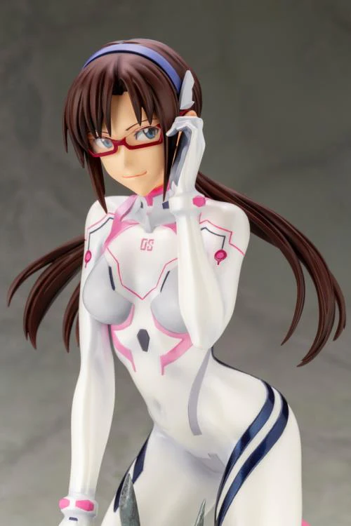 Neon Genesis Evangelion: Mari Makinami Illustrious (White Plugsuit Ver.) 1/6 Statue - Image 9