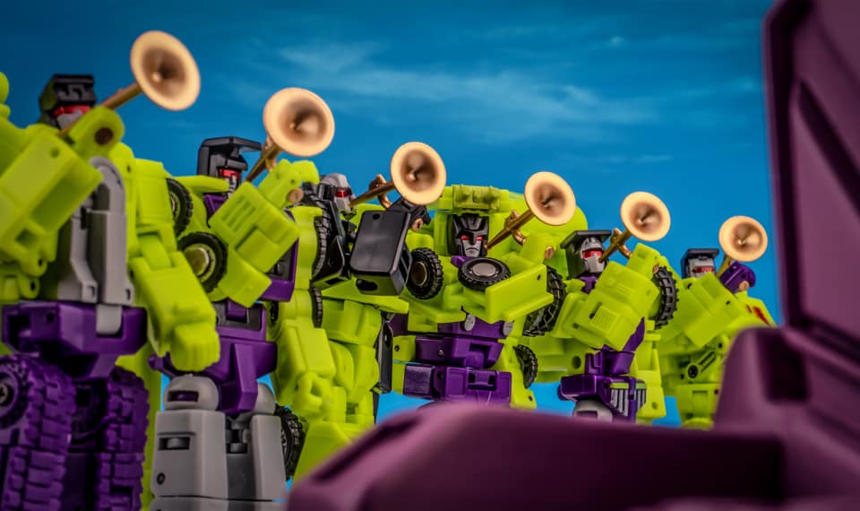 Newage H34 Hephaestus Devastator Full Set of 6 w/ Upgrade Lower Bodies - Image 5