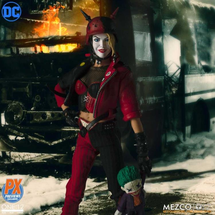 ONE:12 Collective DC: Deluxe Harley Quinn (Playing For Keeps) PX Previews Exclusive - Image 6