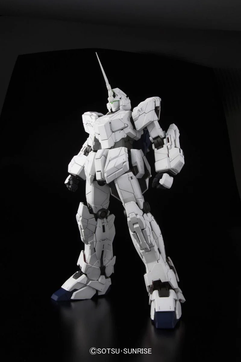 PG RX-0 Unicorn Gundam - Image 7
