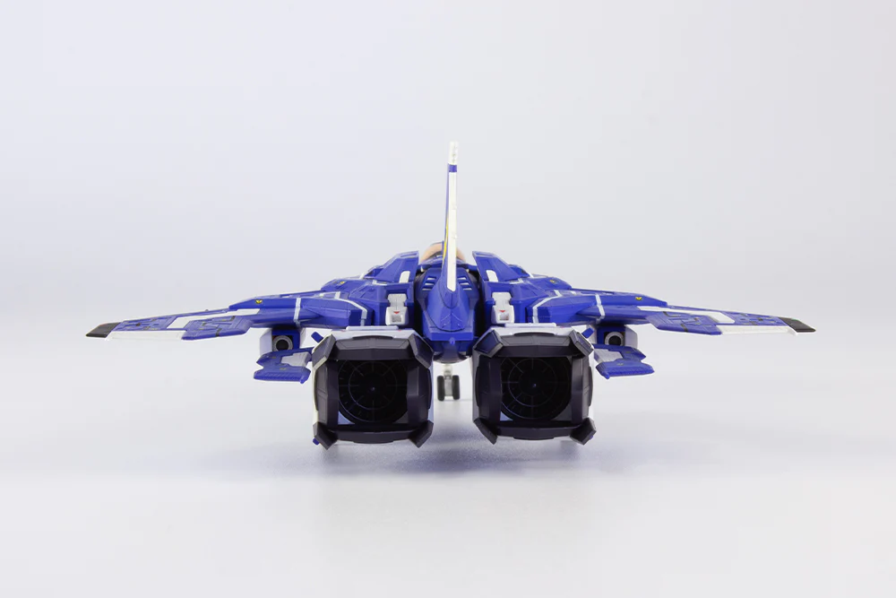 Raiden V Director's Cut FT-00004A Azuma (2P Color Ver.) 1/100 Scale Model Kit - Image 5