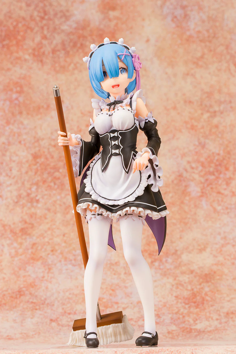 Re: Zero Rem 1/7 Scale Figure - Image 3