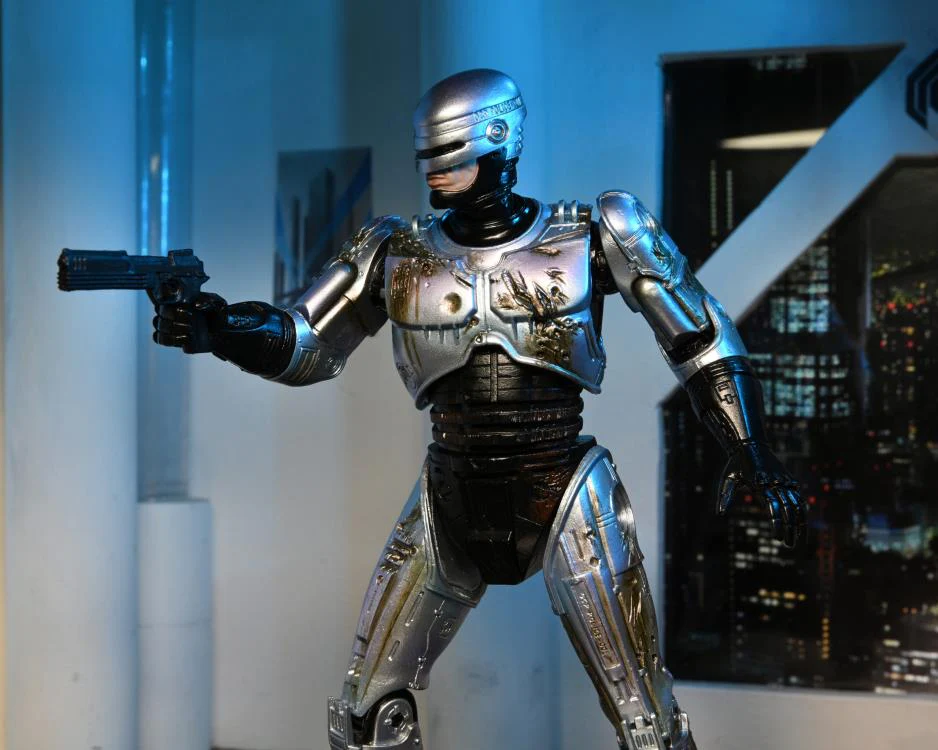 RoboCop - Ultimate Battle Damaged RoboCop with Chair - Image 11