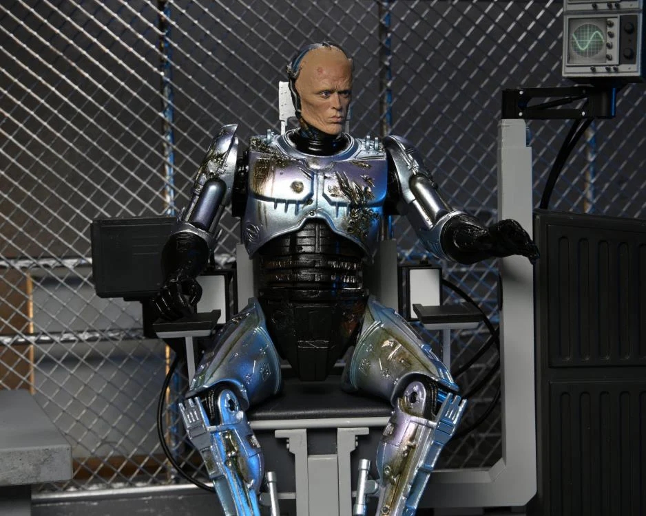 RoboCop - Ultimate Battle Damaged RoboCop with Chair - Image 14