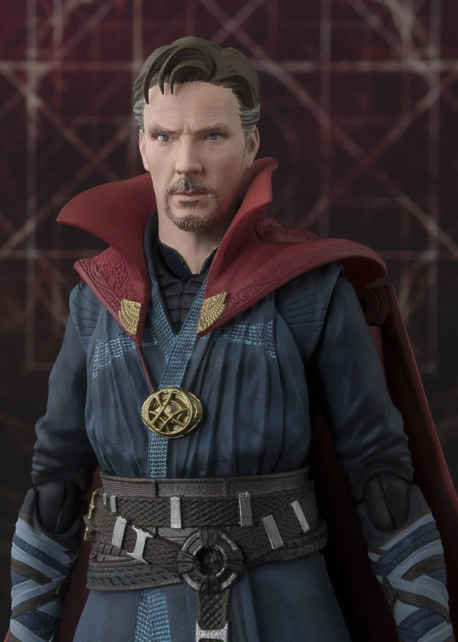 S.H. Figuarts - Doctor Strange & Burning Flame Set - Image 3