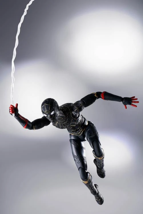 S.H. Figuarts - Spider-man No Way Home: Spider-Man (Black & Gold Suit) - Image 6