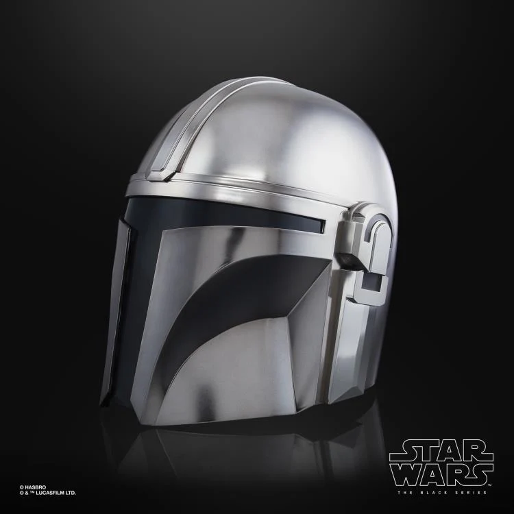 Star Wars: The Black Series The Mandalorian 1:1 Scale Wearable Helmet - Image 2