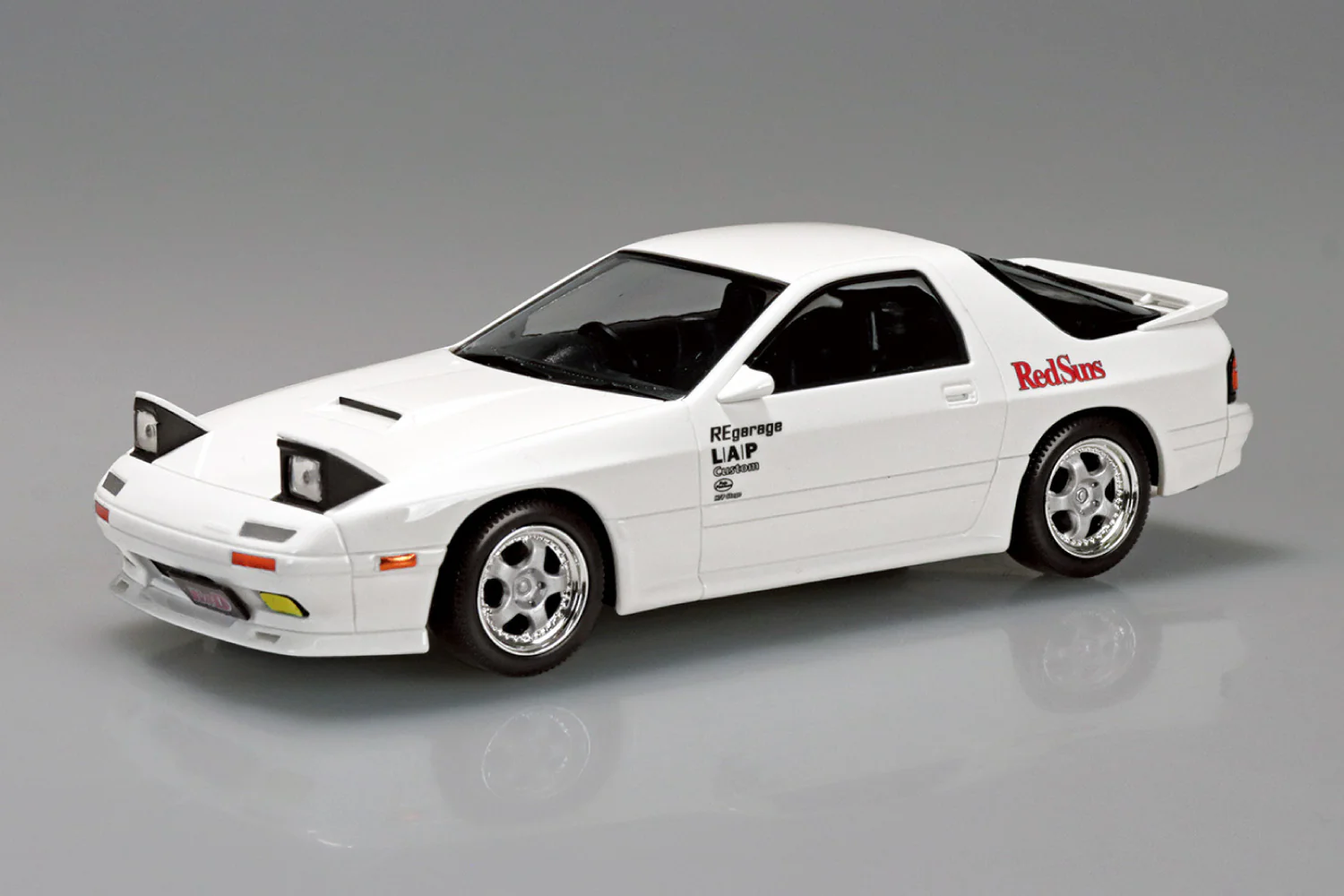 The Snap Kit No.CM3: Initial D - Ryosuke's RX-7 FC3S - Image 2