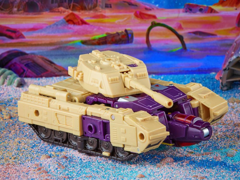 Transformers Legacy Leader: Blitzwing - Image 8