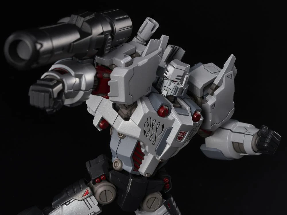 Transformers - Megatron IDW (Autobot Ver.) Furai Model Kit - Image 5