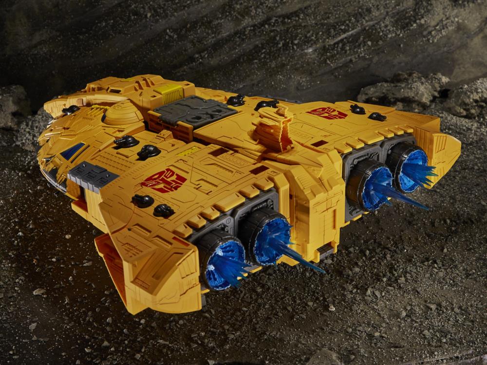 Transformers WFC: Kingdom Titan WFC-K30 Autobot Ark - Image 5