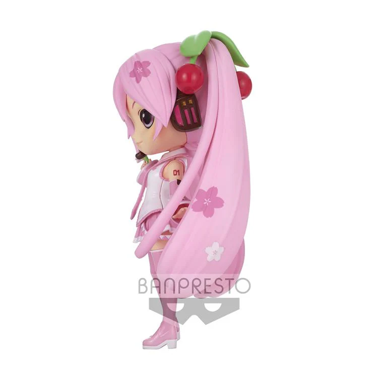 Vocaloid Q Posket Sakura Hatsune Miku Ver.A - Image 2