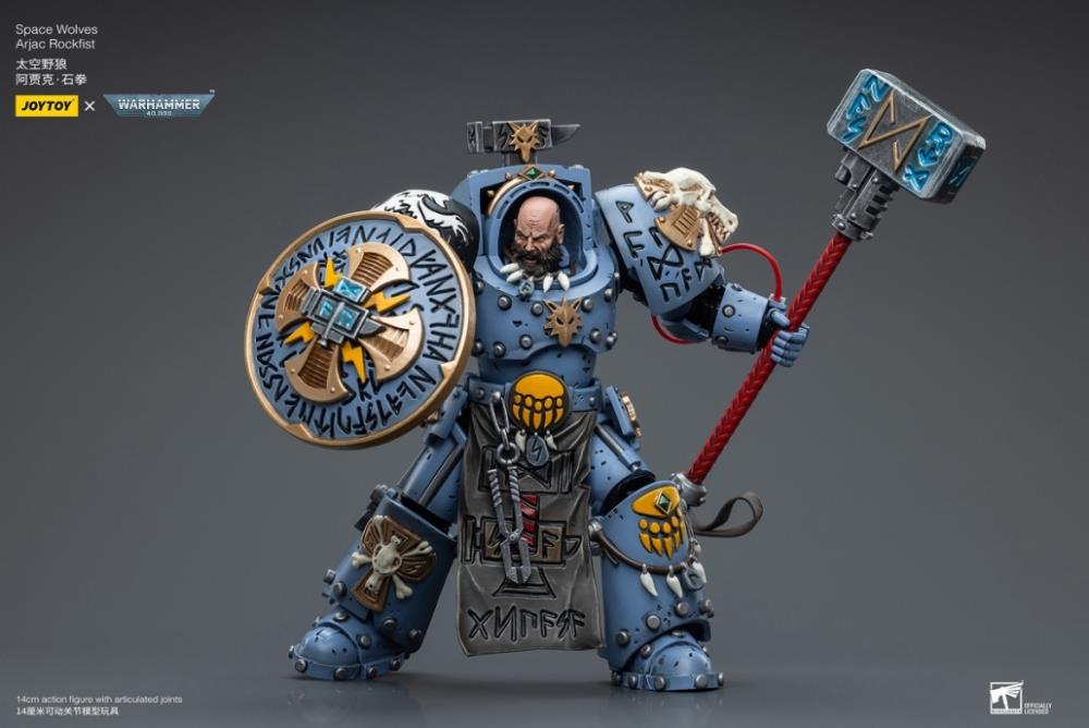 Warhammer 40K Space Wolves Arjac Rockfist 1/18 Scale Figure - Image 12